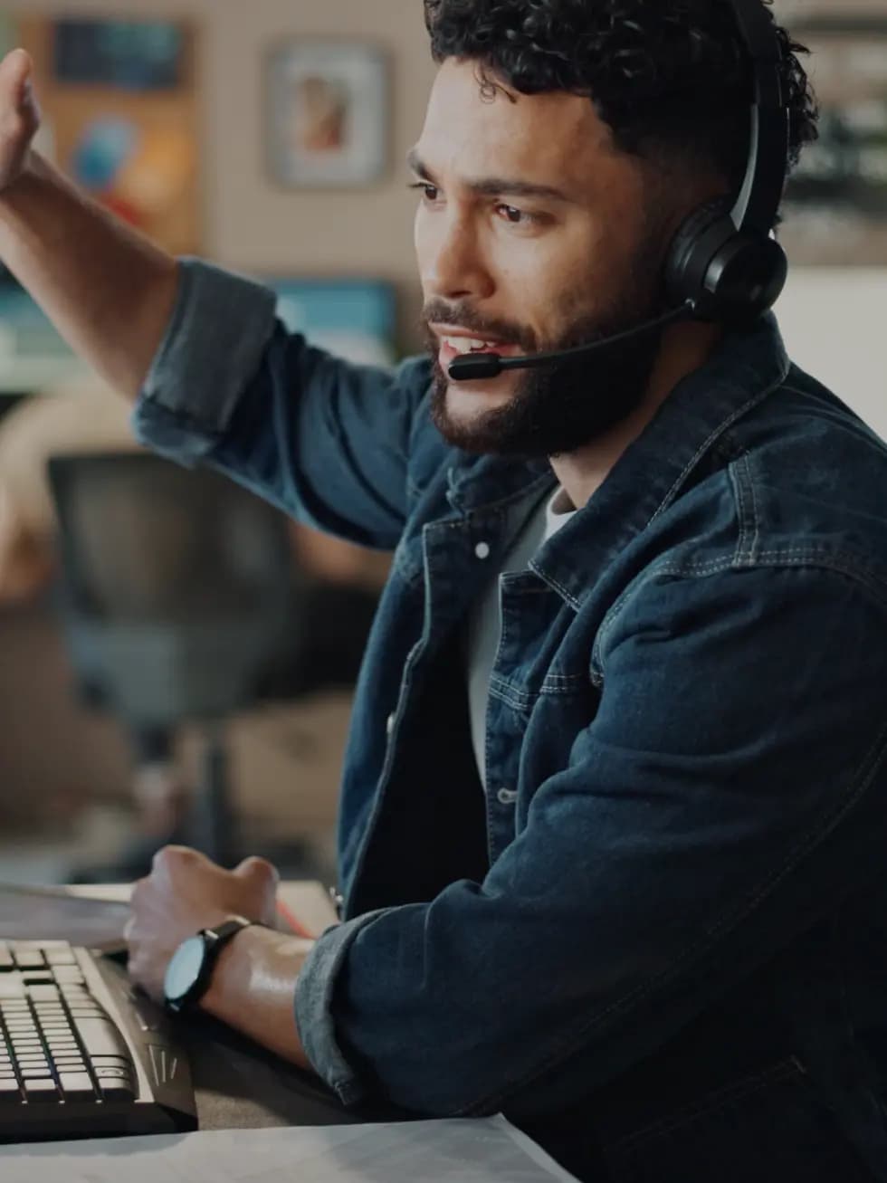 CCaaS-CRM mobile BG